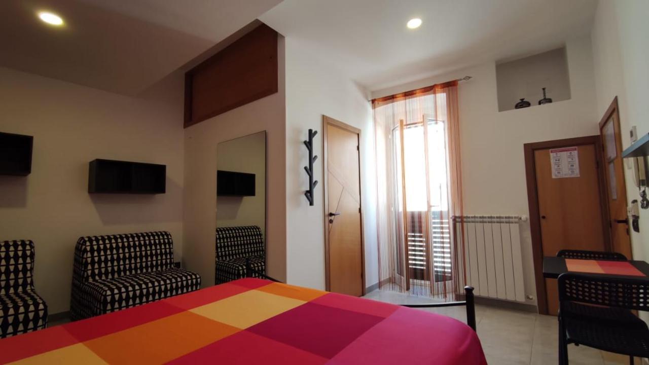 Al Fly Bed & Breakfast Монополи Екстериор снимка